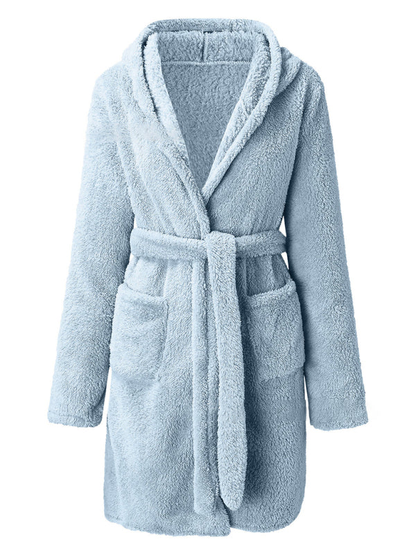 Hooded solid color warm bathrobe
